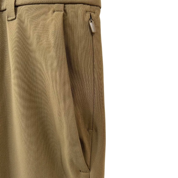 Lululemon men’s Commission Pants 38” x 30” Artifact tan brown travel golf active - Picture 4 of 11